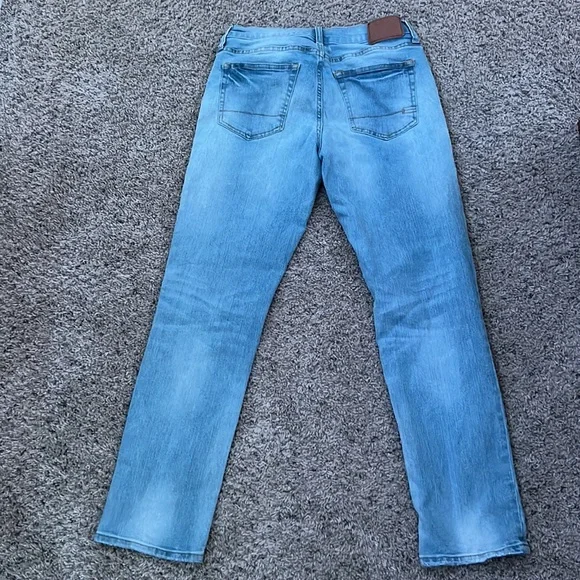 Jeans - Picture 2 of 2